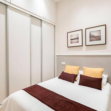 Victor Apartments Prado Madrid Exterior photo