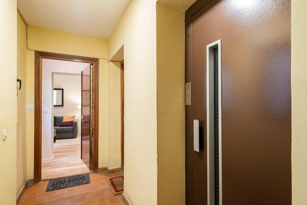 Victor Apartments Prado Madrid Exterior photo